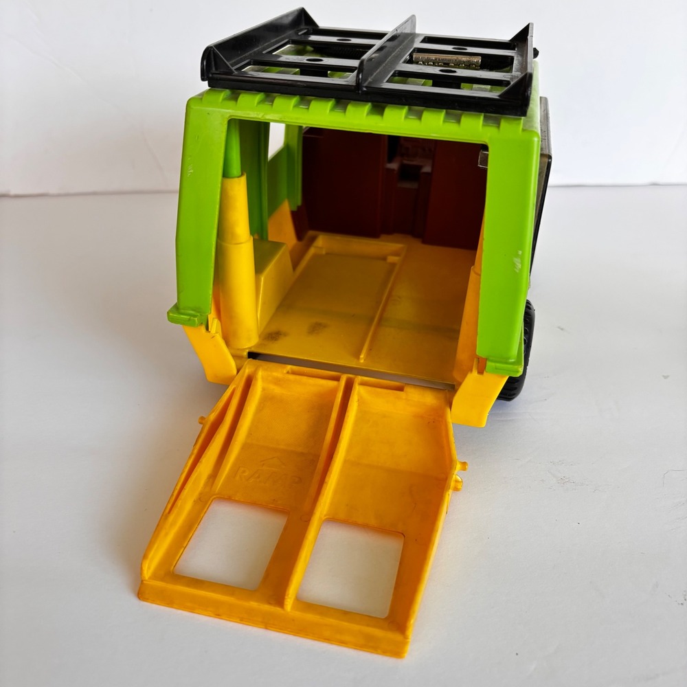 Vintage Fisher Price Wilderness Explorer Green Van with Tent 1970s Toy 318 - Picture 7 of 11